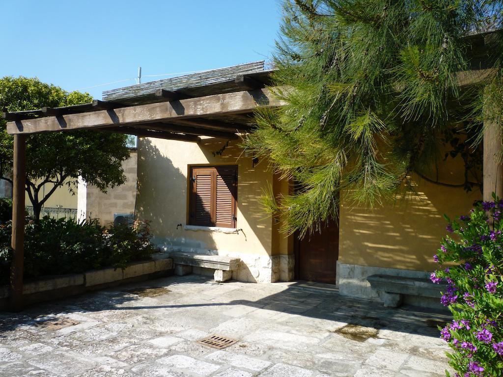Villa Carcano Trani Bilik gambar