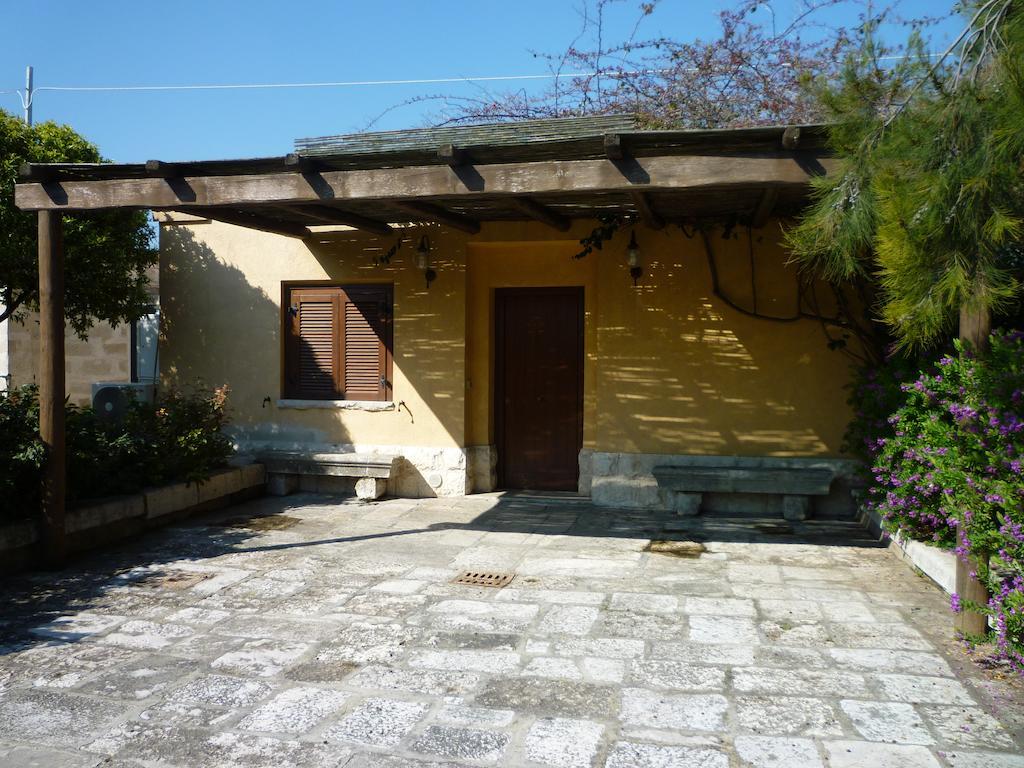 Villa Carcano Trani Bilik gambar