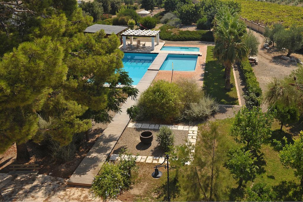 Villa Carcano Trani Luaran gambar